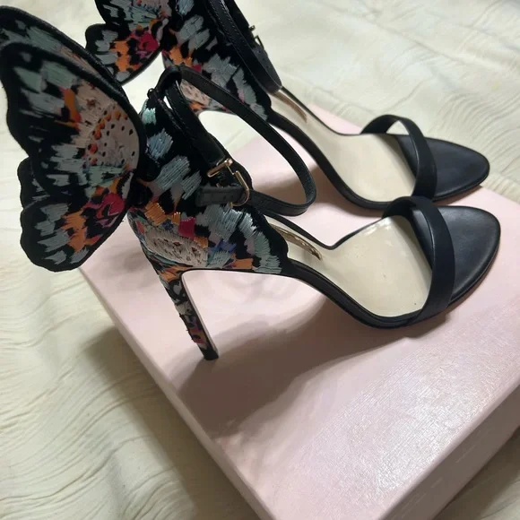 Sophia Webster Chiara Butterfly Embroidered Heels - Picture 2 of 6